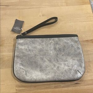 Abercrombie & Fitch Wristlet